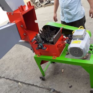 Máy băm nghiền thức ăn chăn nuôi cổ cao MBN - 01